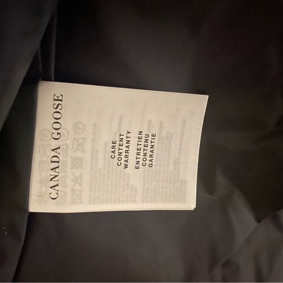 BRAND NEW Canada Goose Chelsea Parka Black - Picture 14 of 15